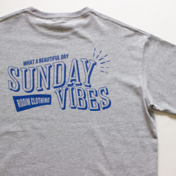 [GRAY] SUNDAY VIBES T-SHRIT